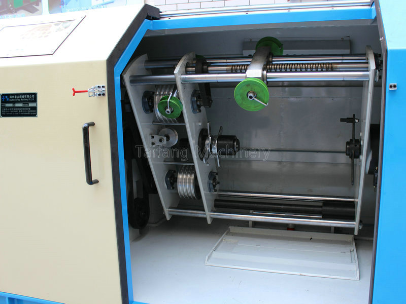 1250型旋框式（shì）單絞機（jī）